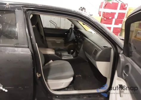 2006 Dodge Charger z USA, uszkodzony, nr VIN 2B3LA43G46H292400